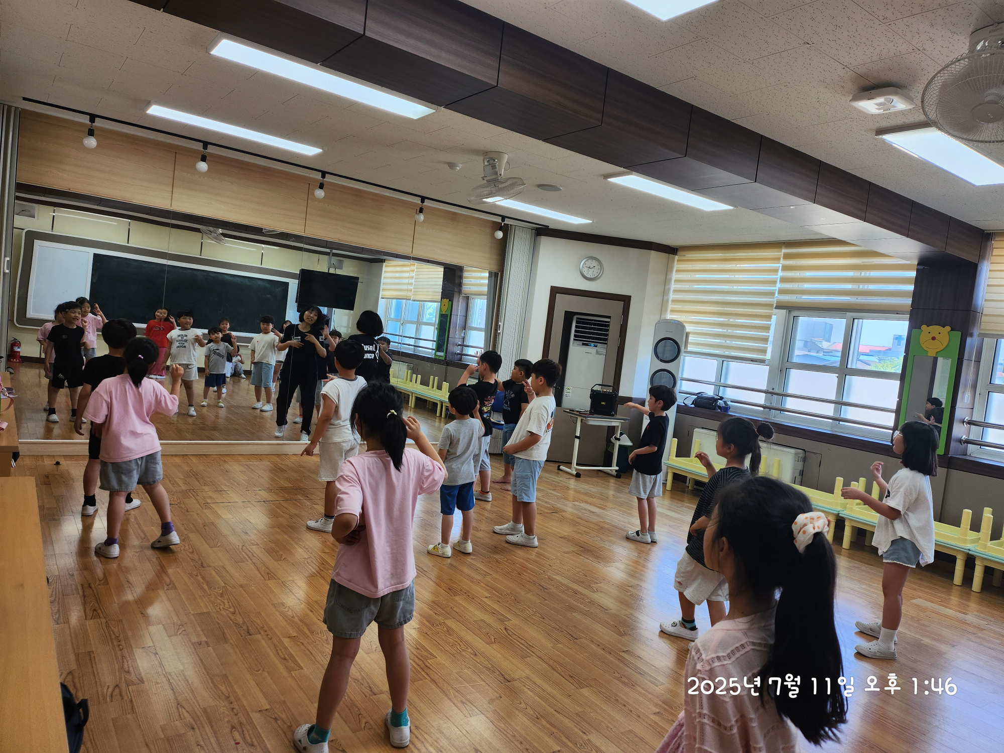 KakaoTalk_20250808_102701587_06